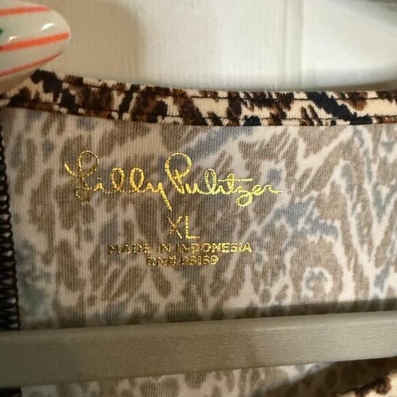 Lilly Pulitzer Karessa Top UPF 50+ Macademia Pattern Play Brown Leopard Size XL - Picture 4 of 6